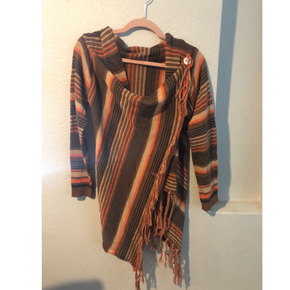 Fringe blanket cardigan *brand new* small/medium